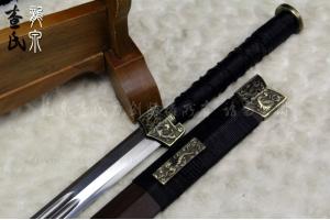 东汉名将佩剑-八面汉剑-性能优越可以砍铁