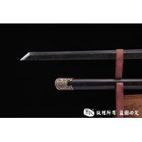 回纹唐刀 采用“粗中有细”工艺制作
