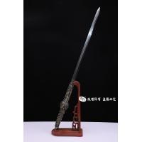 羽毛钢极品游龙剑 “游龙一出，万剑臣服”