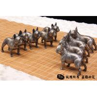 非常萌的法国小斗牛犬