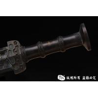 青铜越王剑