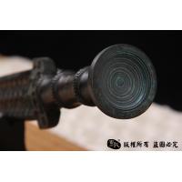 青铜越王剑