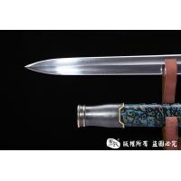 瓦楞款玄冰剑