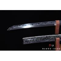 五枚菊一武士刀