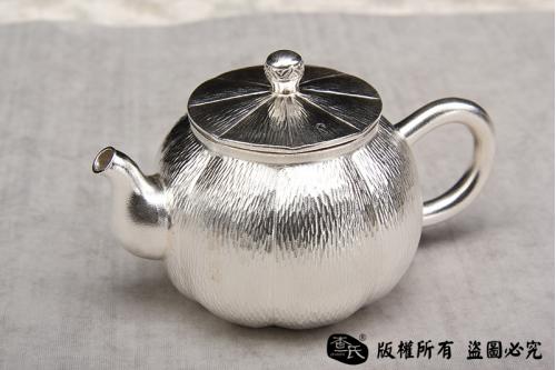 999纯银手工壶（五）