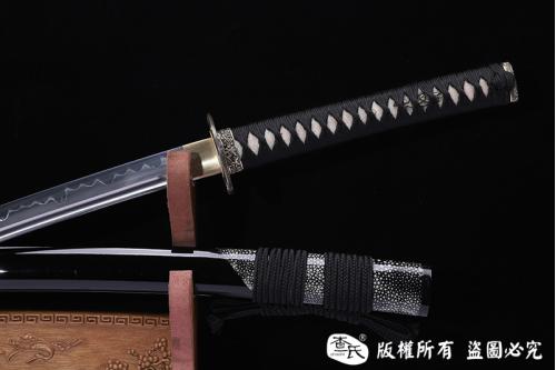 凤羽武士刀
