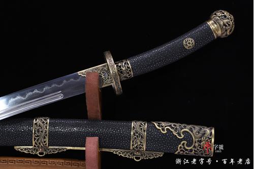 龙装百炼钢烧刃鱼皮清刀